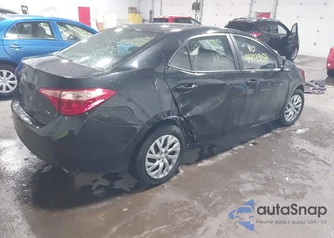 2017 Toyota Corolla Le z USA, uszkodzony, nr VIN 2T1BURHEXHC850981
